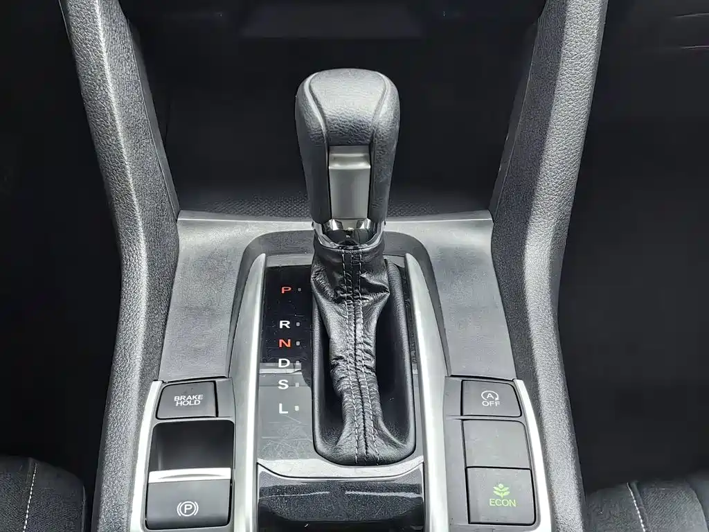Honda Civic — фото 13