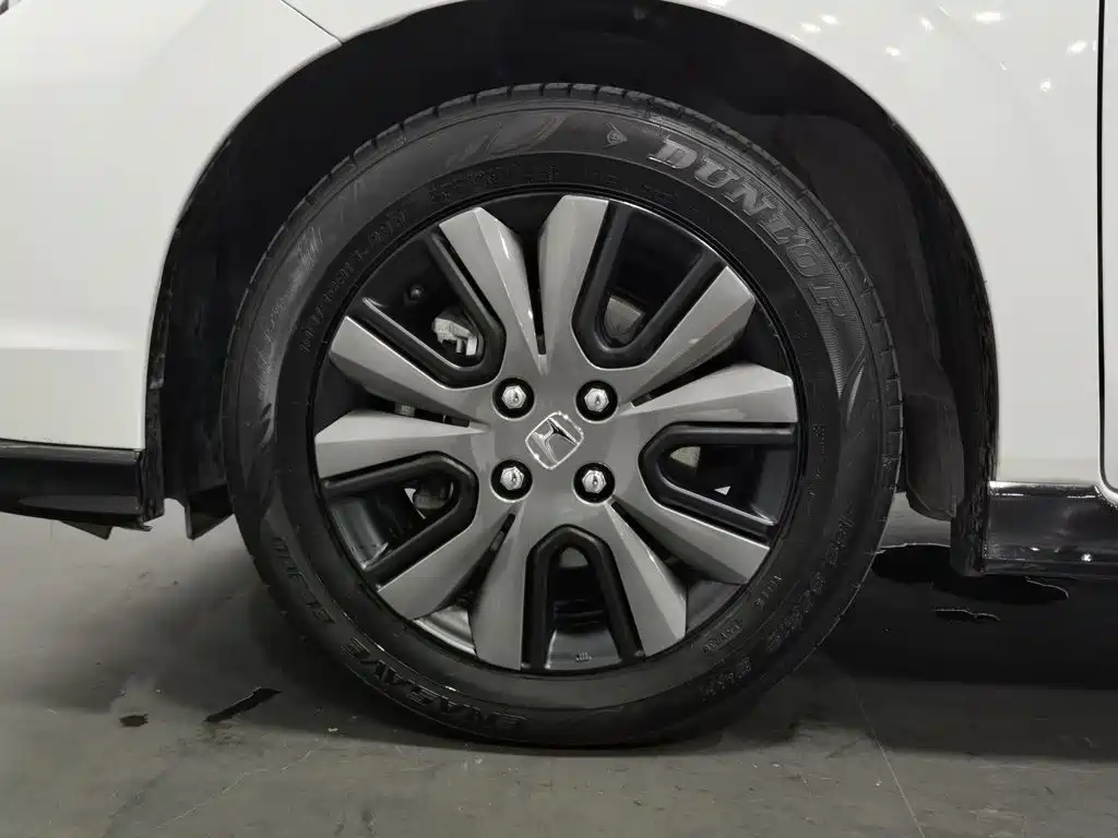 Honda Fit — фото 17