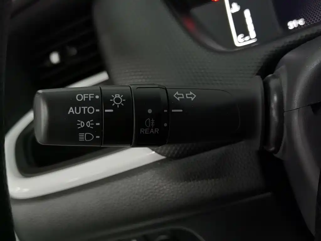 Honda Fit — фото 21