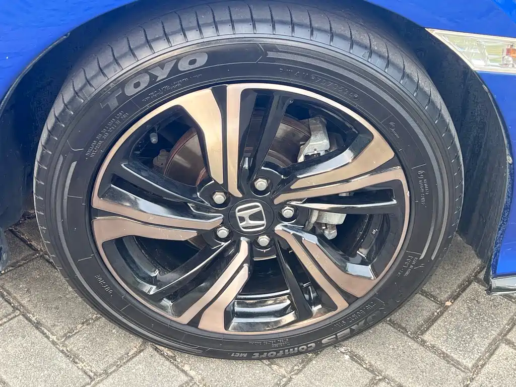 Honda Civic — фото 5