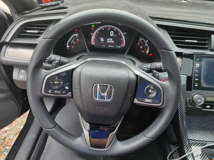 Honda Civic — фото 15