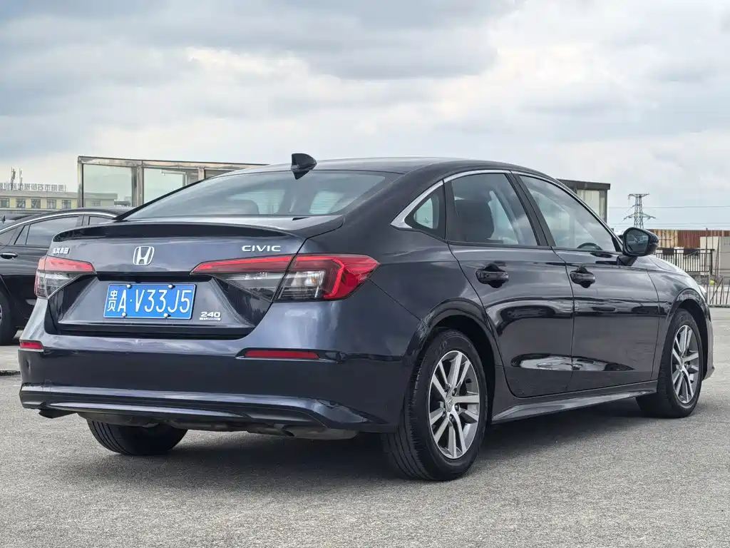 Honda Civic — фото 4