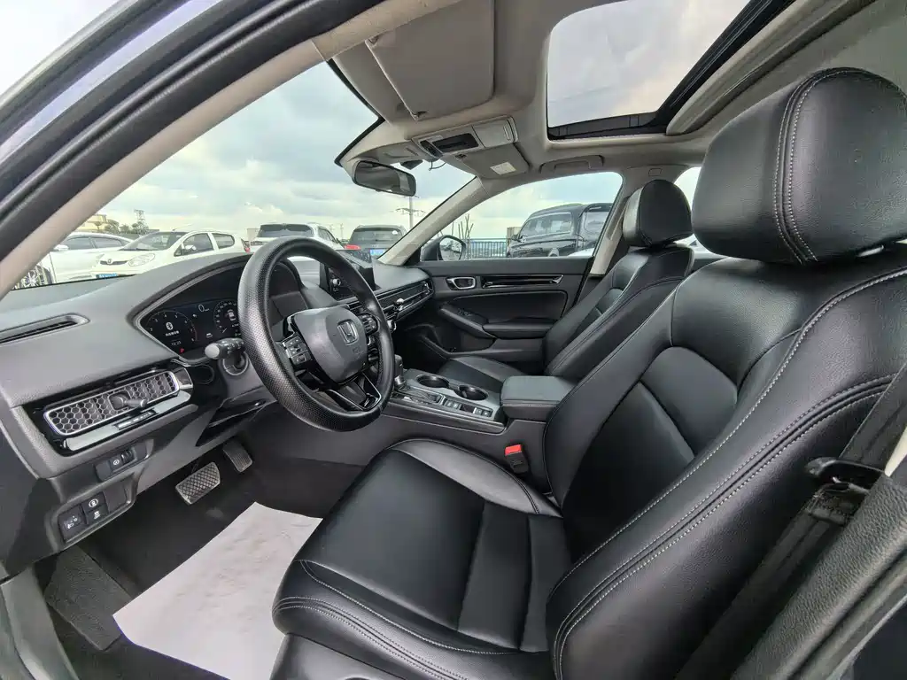 Honda Civic — фото 7