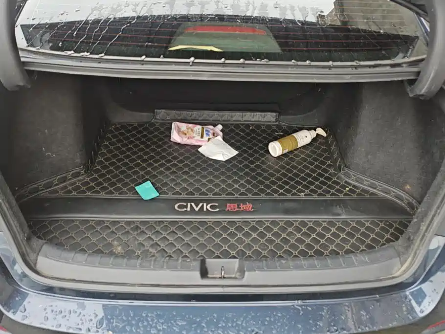 Honda Civic — фото 4