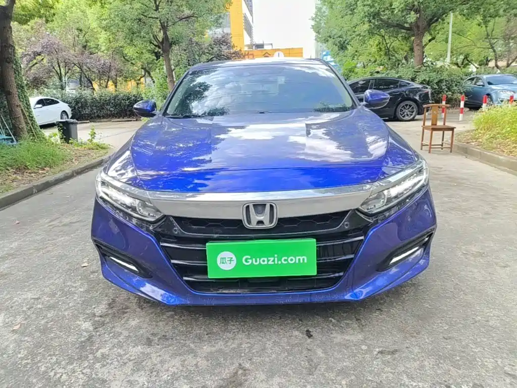 Honda Accord — фото 3