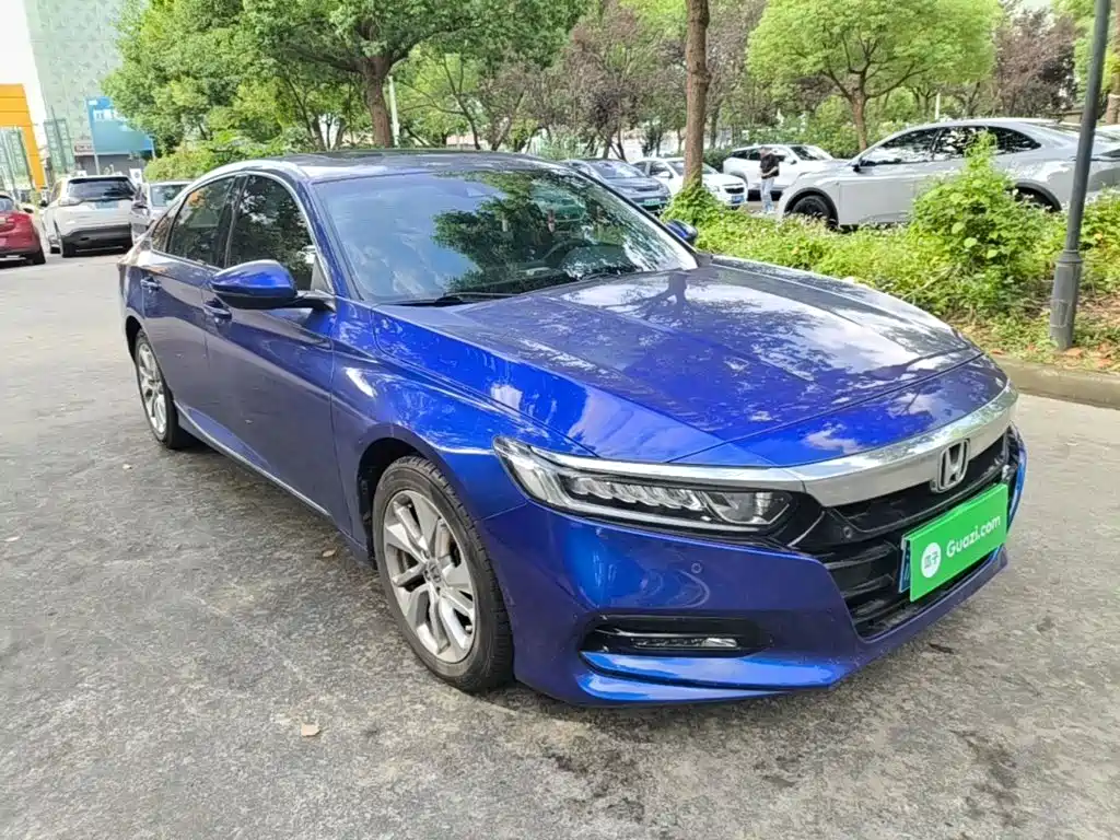 Honda Accord — фото 4