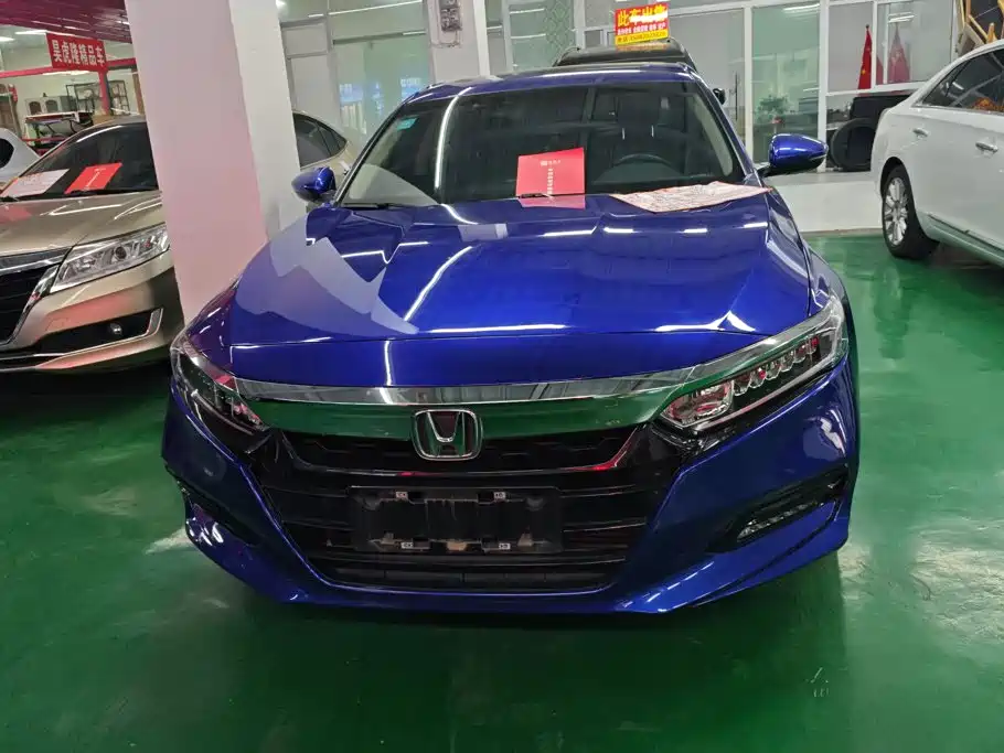 Honda Accord — фото 2