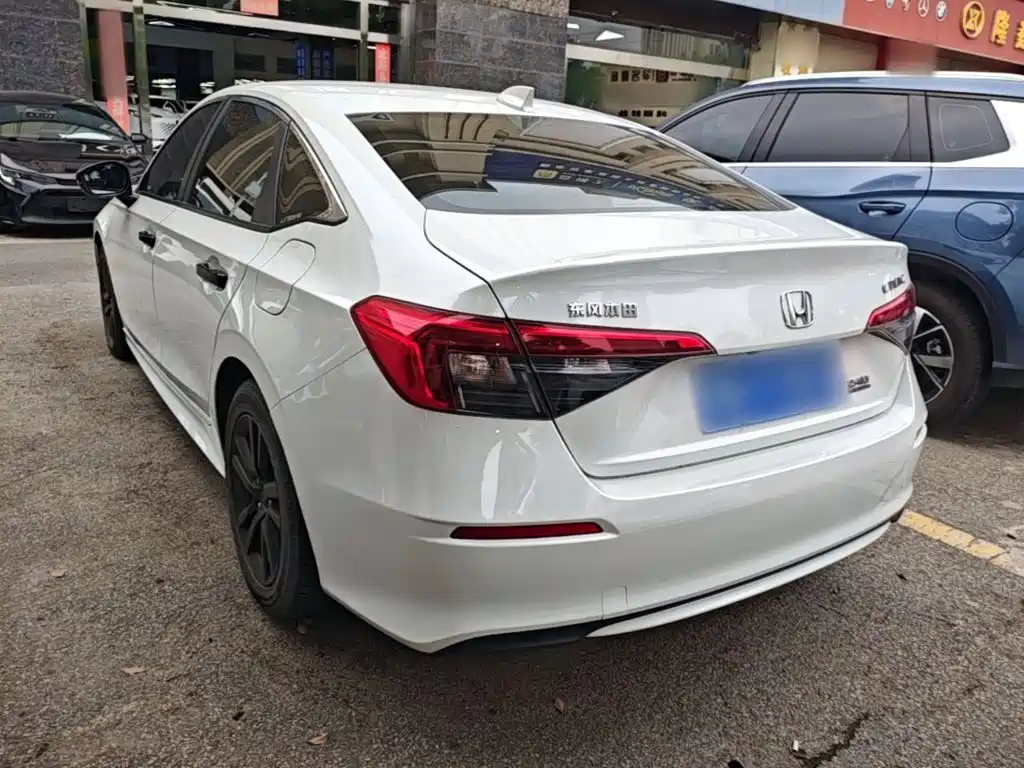 Honda Civic — фото 5