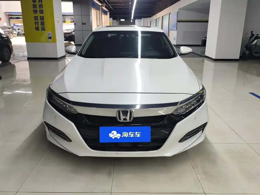 Honda Accord — фото 2