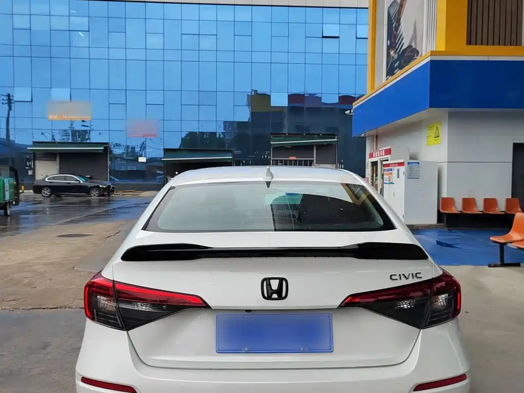 Honda Civic — фото 8