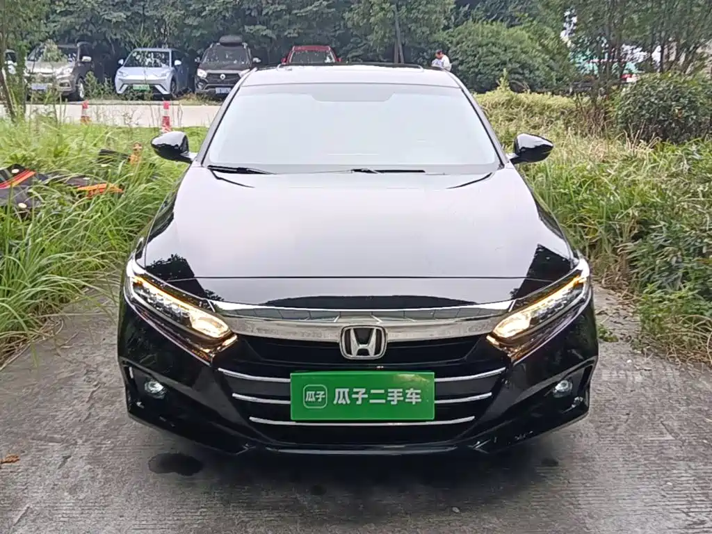 Honda Accord — фото 3