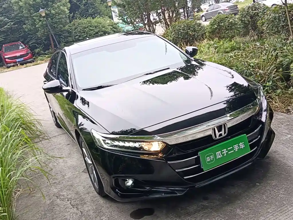 Honda Accord — фото 4