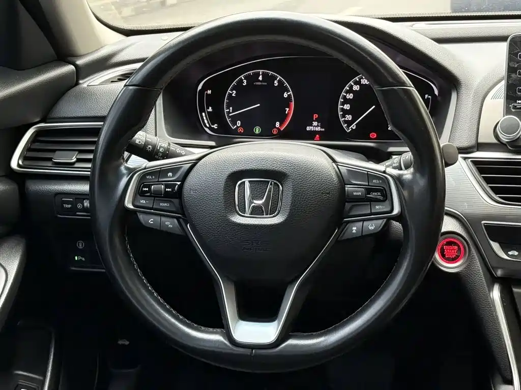 Honda Accord — фото 5