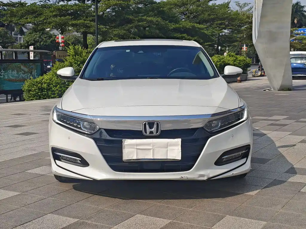 Honda Accord — фото 2