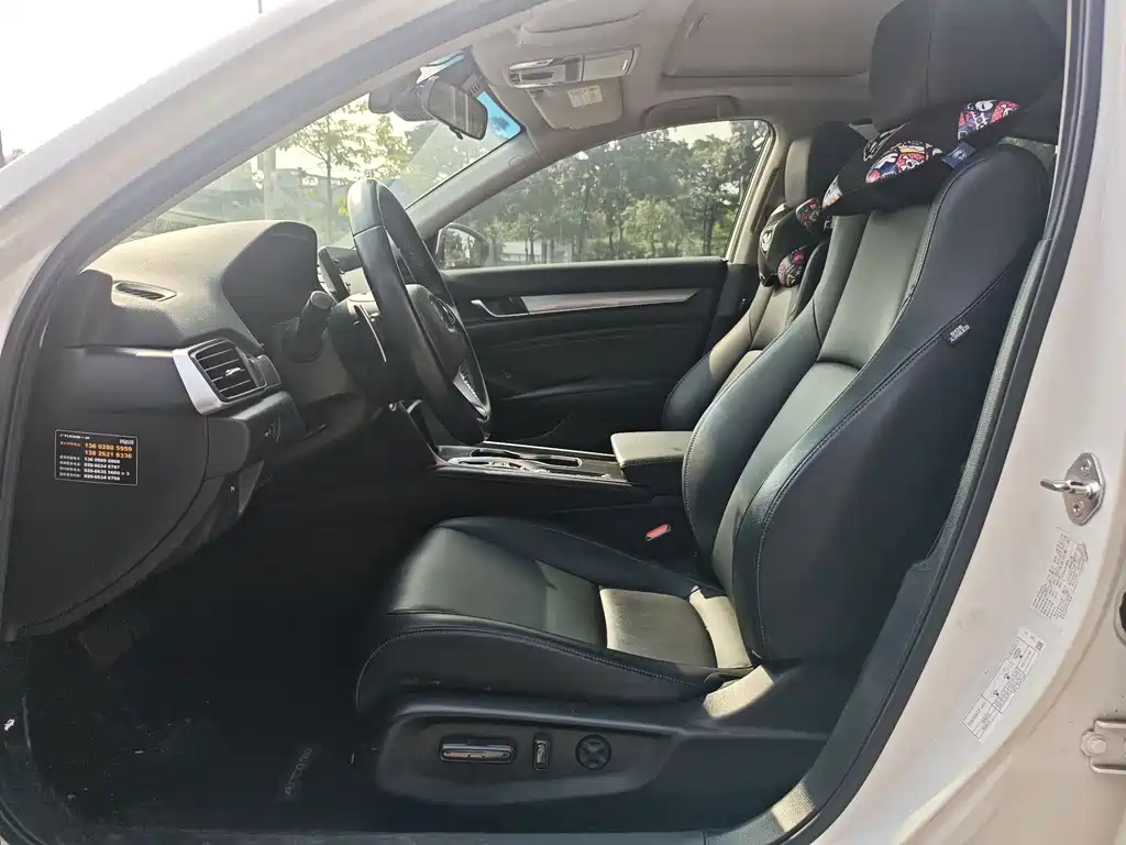 Honda Accord — фото 5