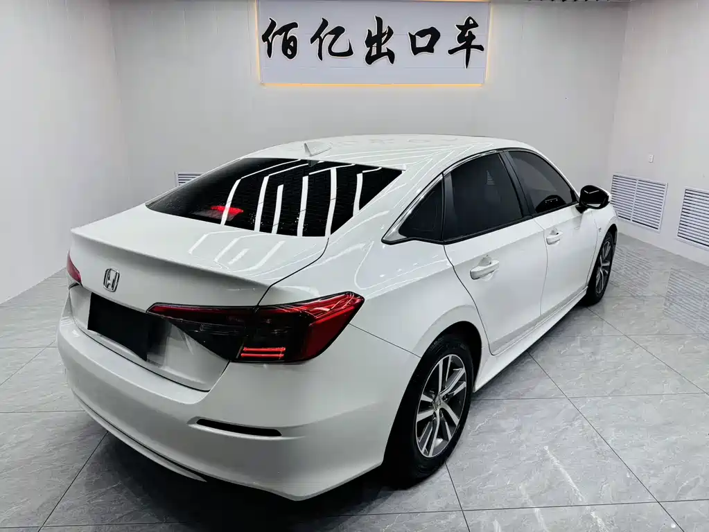 Honda Civic — фото 4