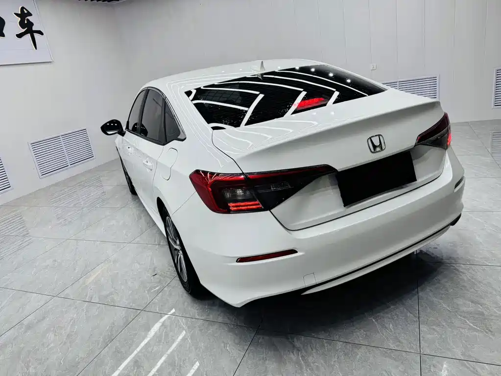 Honda Civic — фото 5