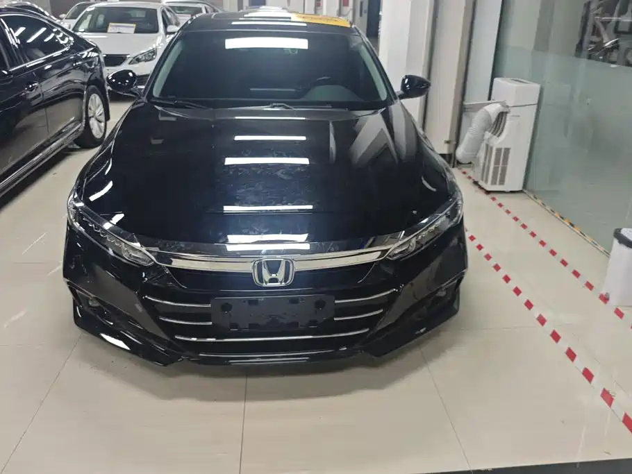 Honda Accord — фото 2