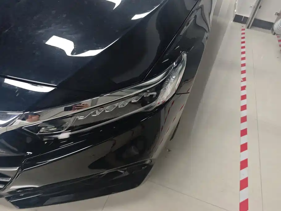 Honda Accord — фото 5
