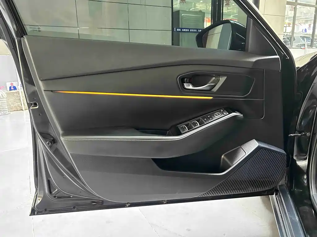 Honda Accord — фото 10