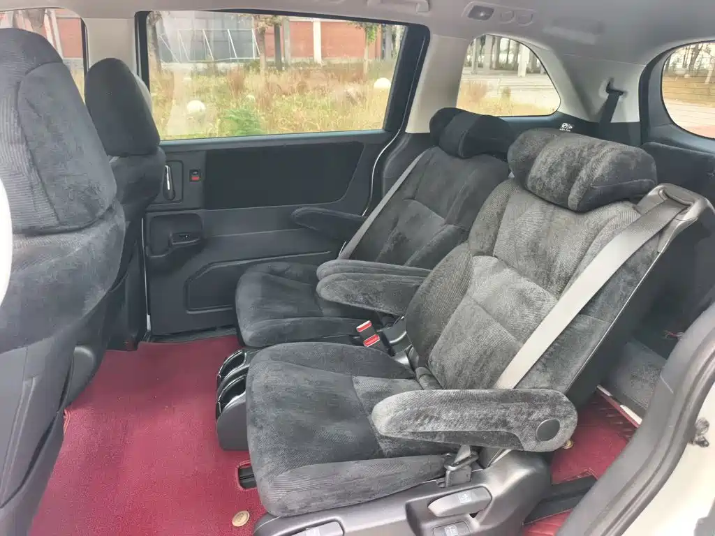 Honda Odyssey — фото 13