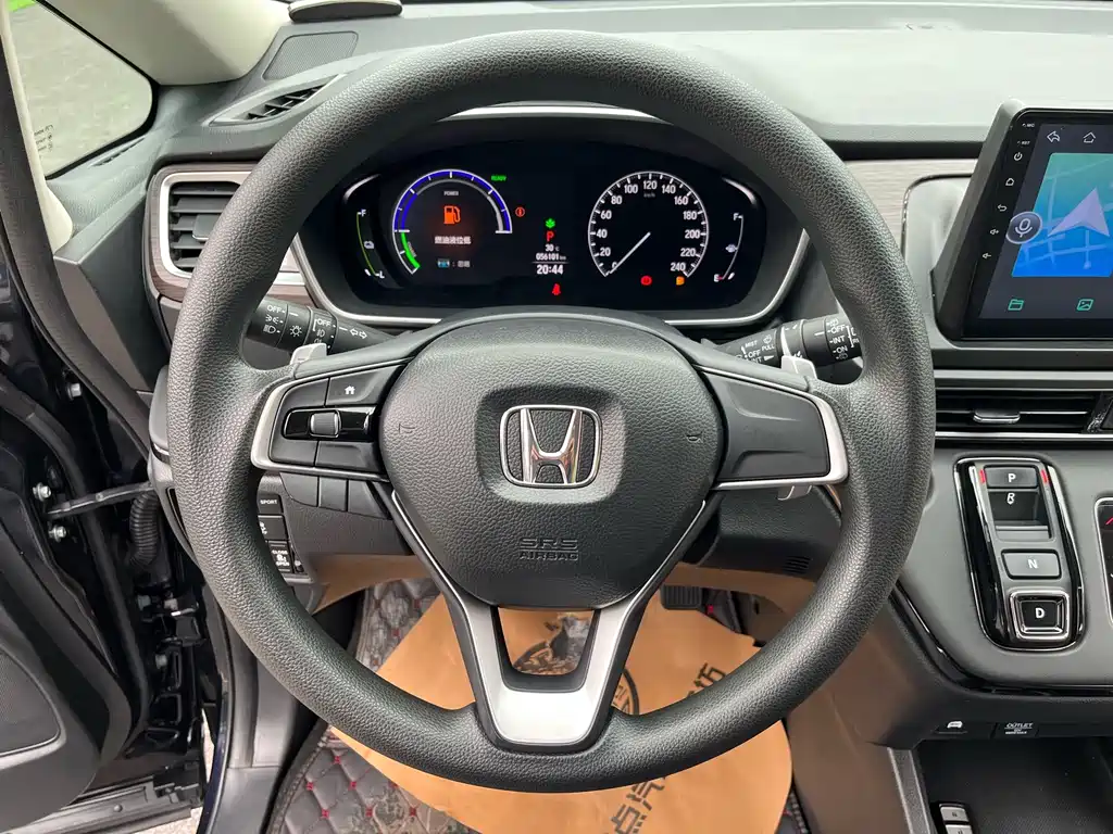 Honda Odyssey — фото 17