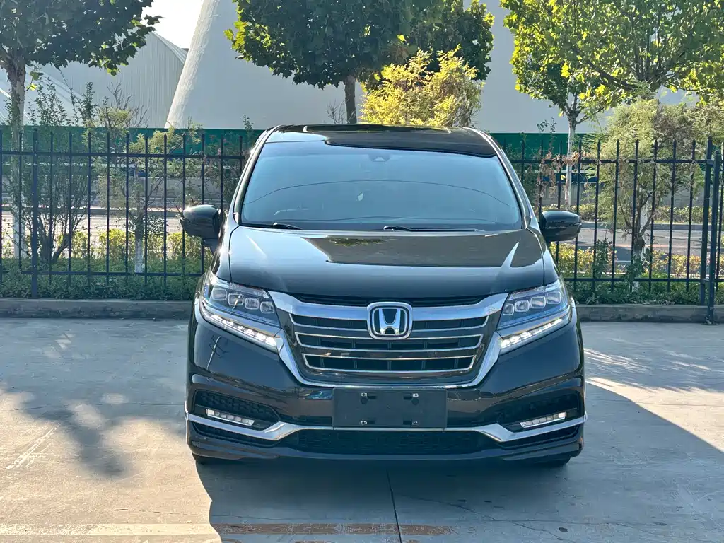 Honda Elysion — фото 2