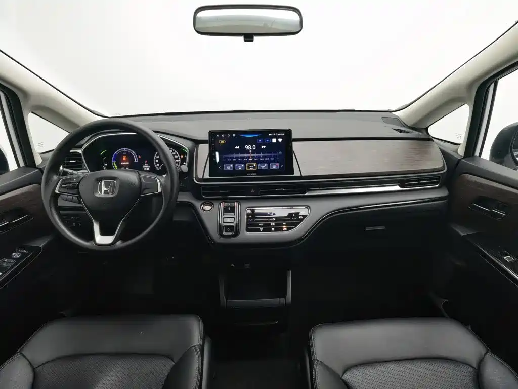 Honda Odyssey — фото 5