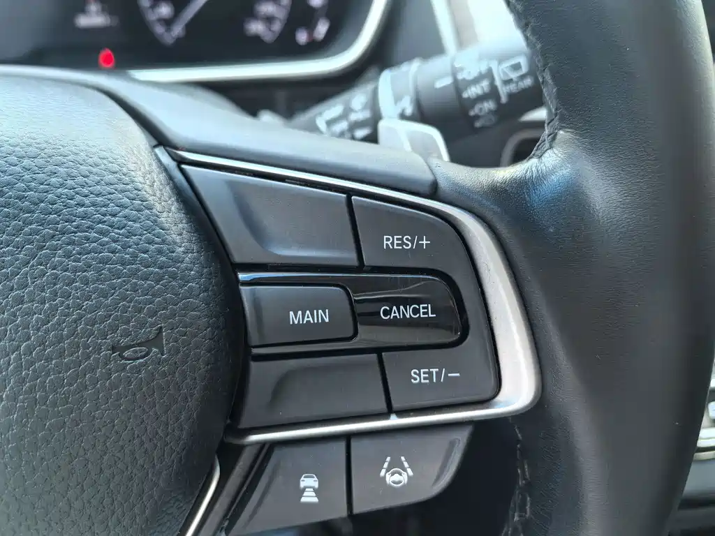 Honda Odyssey — фото 17
