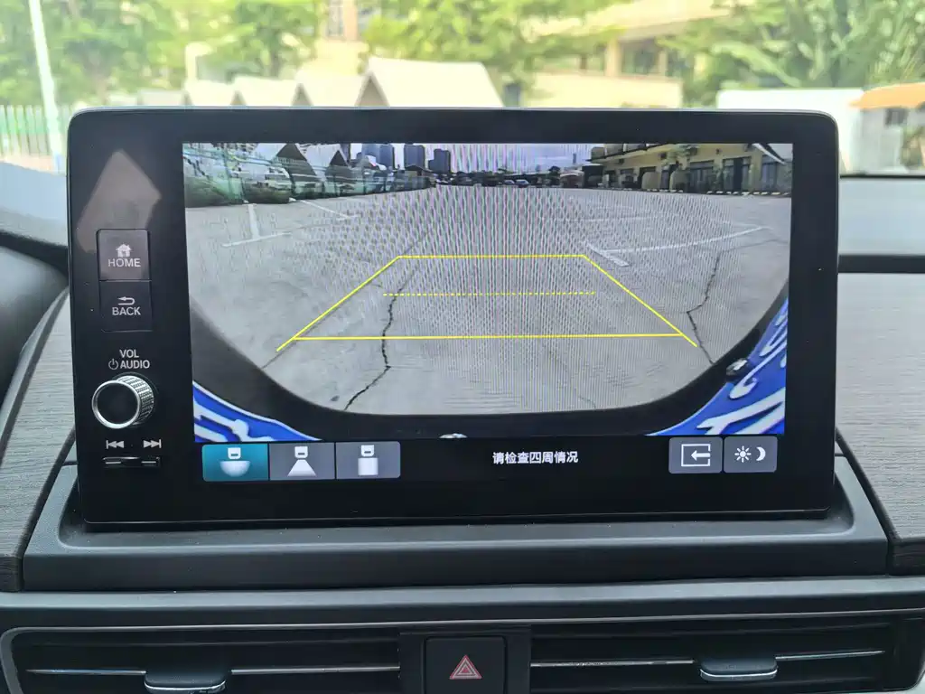 Honda Odyssey — фото 18