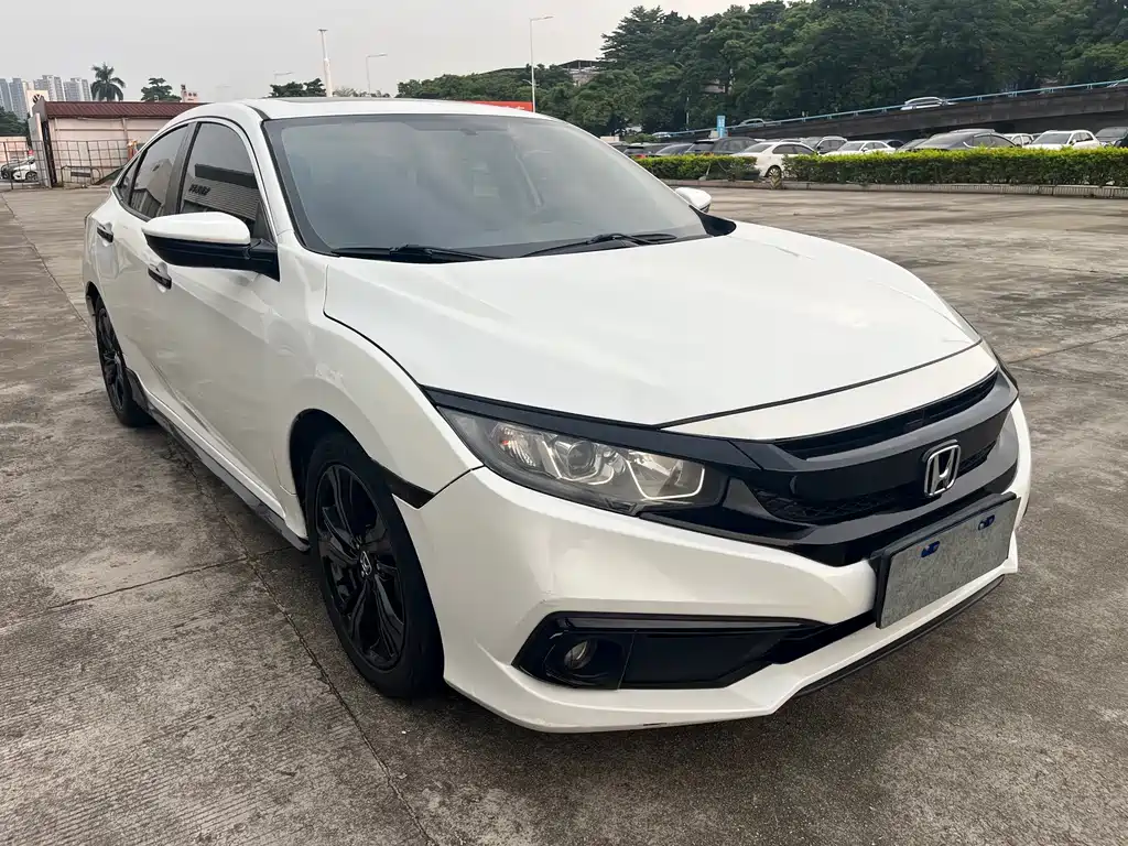 Honda Civic — фото 3