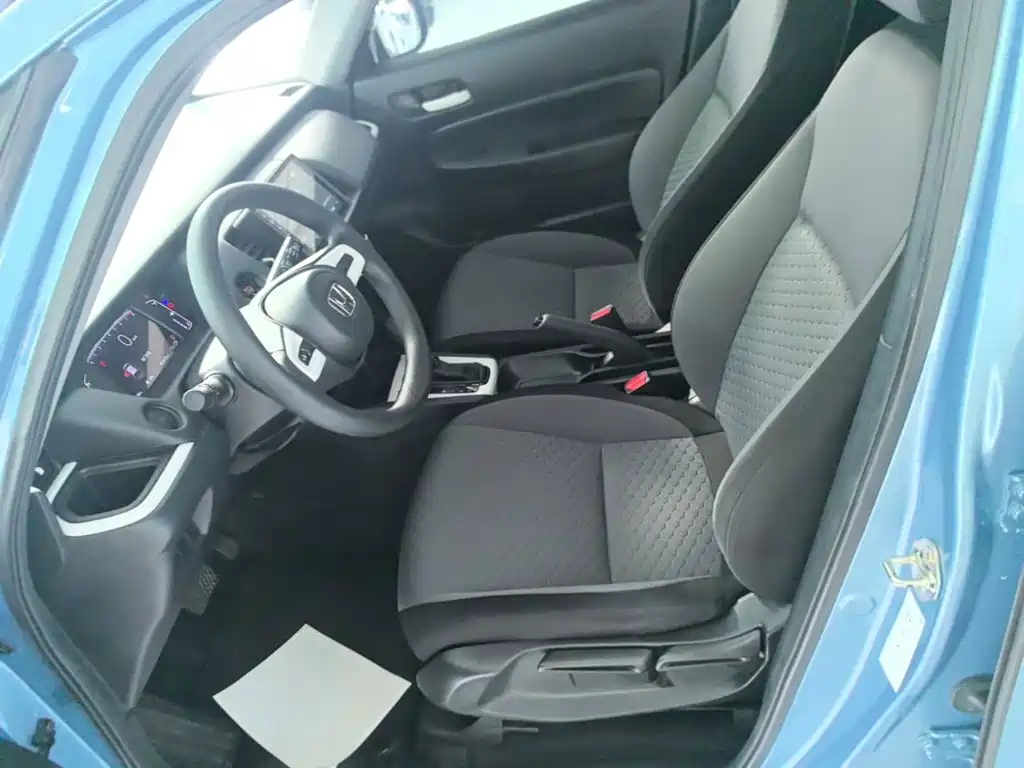 Honda Fit — фото 15