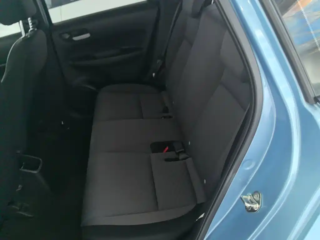 Honda Fit — фото 17