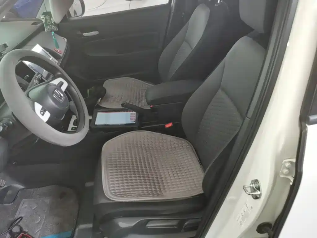 Honda Fit — фото 15