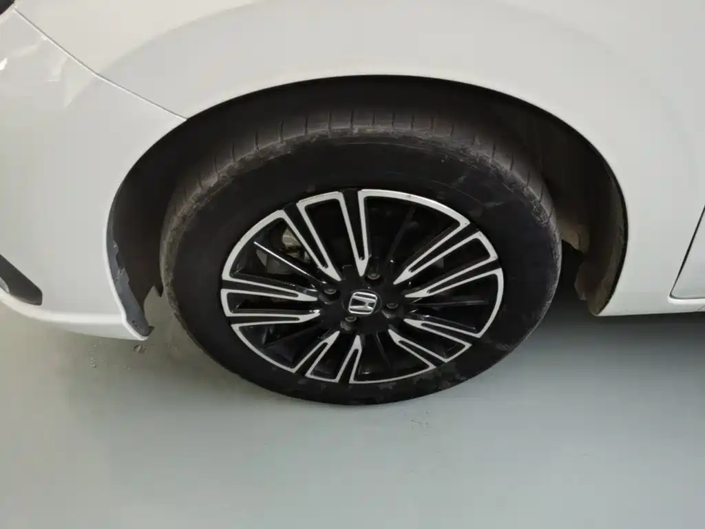 Honda Fit — фото 23