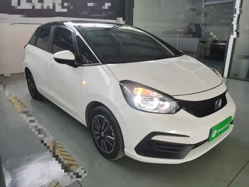 Honda Fit — фото 4