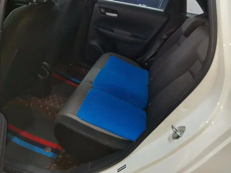 Honda Fit — фото 11