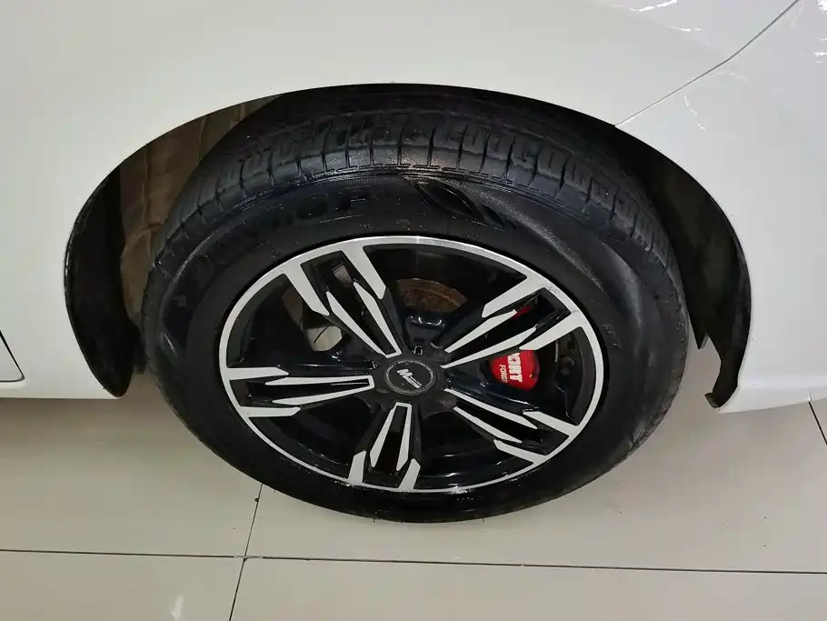 Honda Fit — фото 6