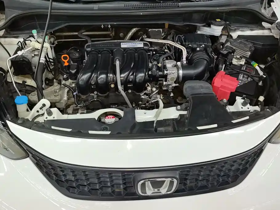 Honda Fit — фото 10