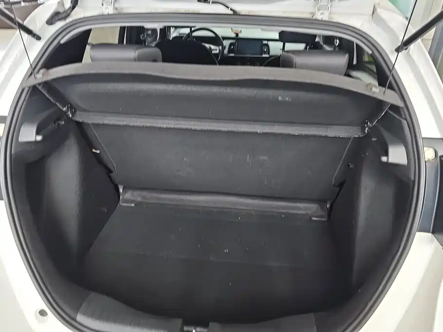Honda Fit — фото 4