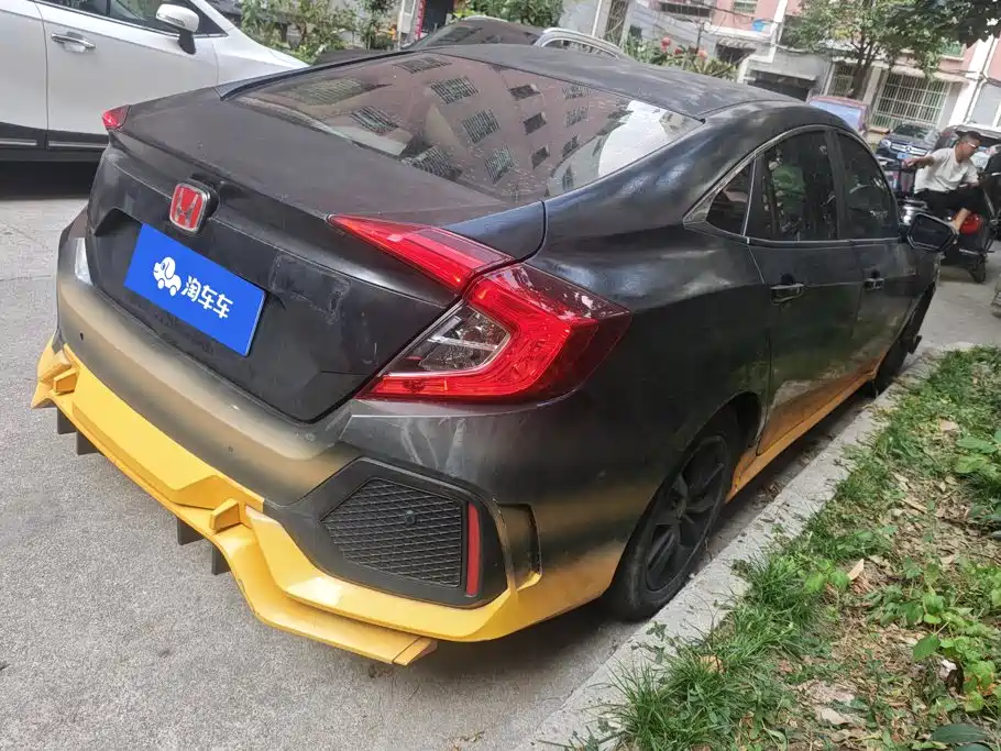 Honda Civic — фото 3