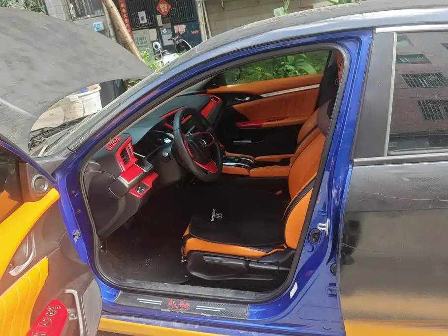 Honda Civic — фото 9