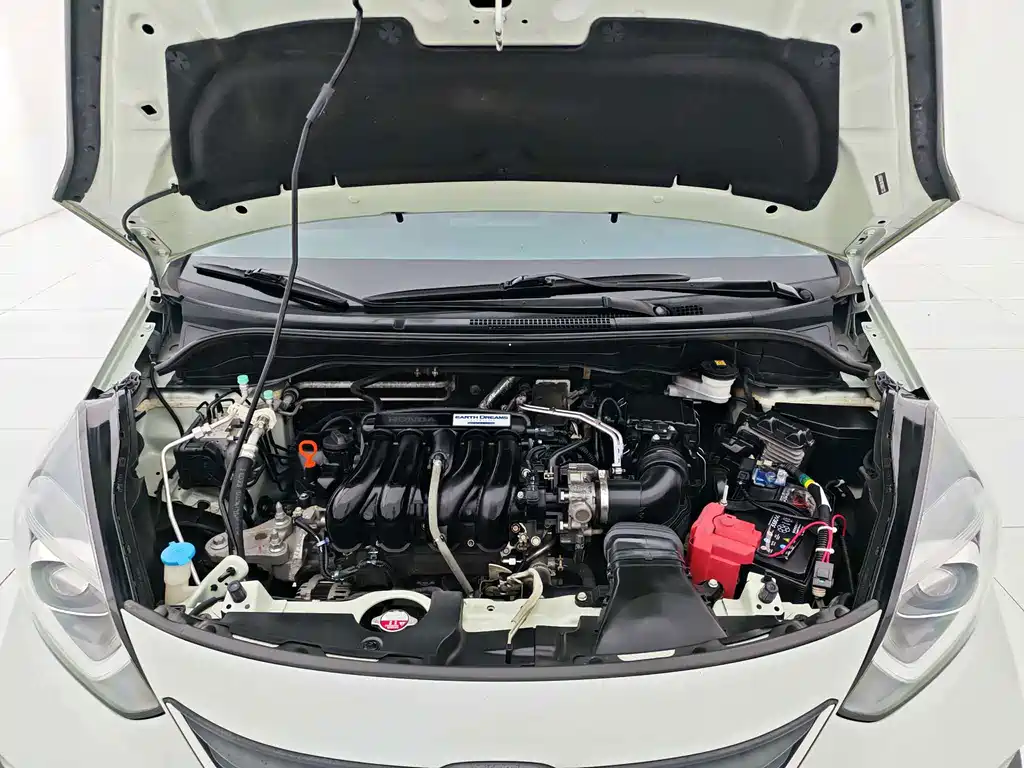 Honda Fit — фото 17