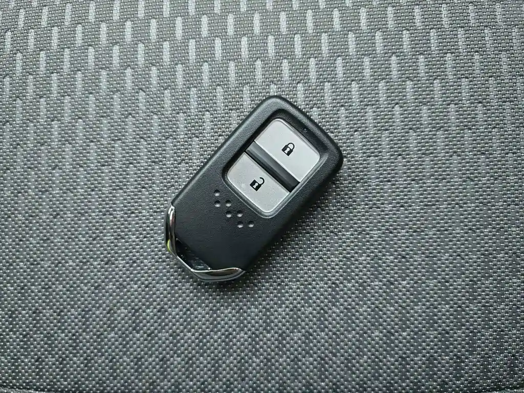 Honda Fit — фото 19