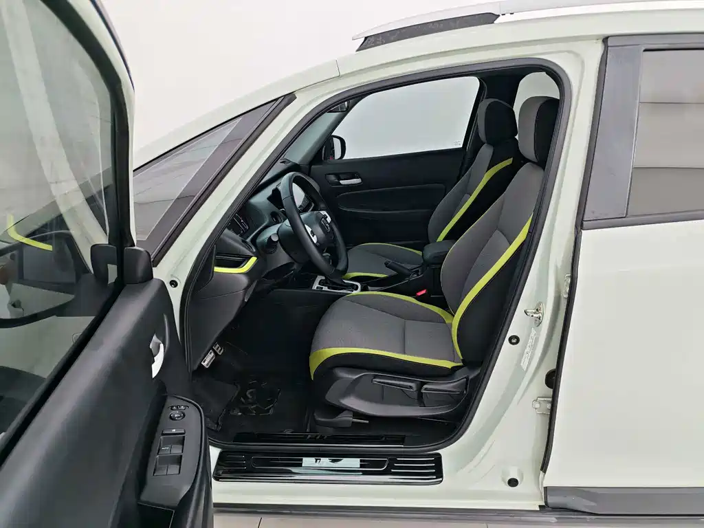 Honda Fit — фото 10