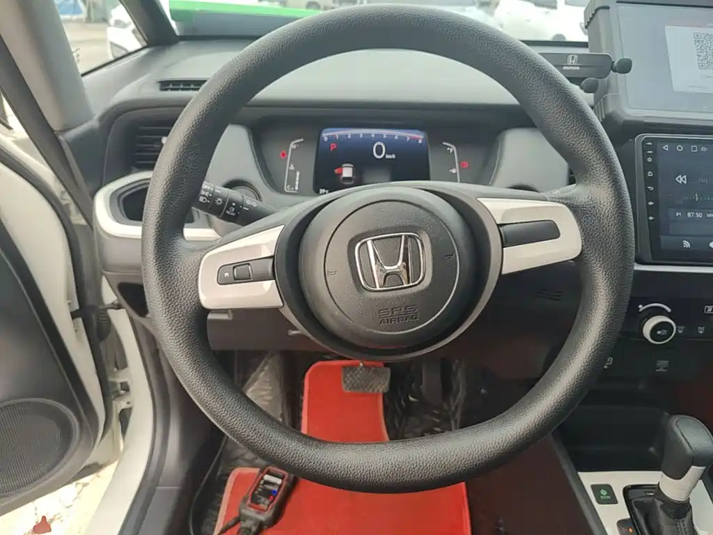 Honda Fit — фото 11