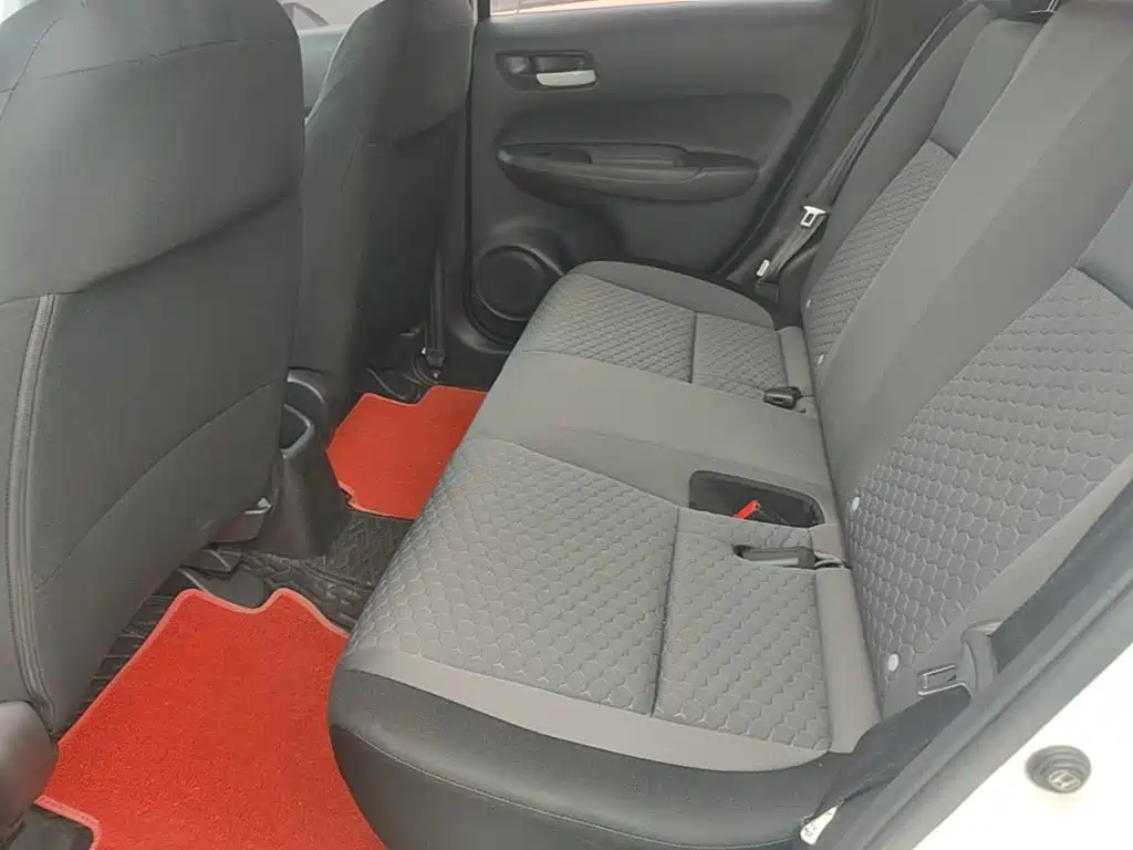 Honda Fit — фото 17