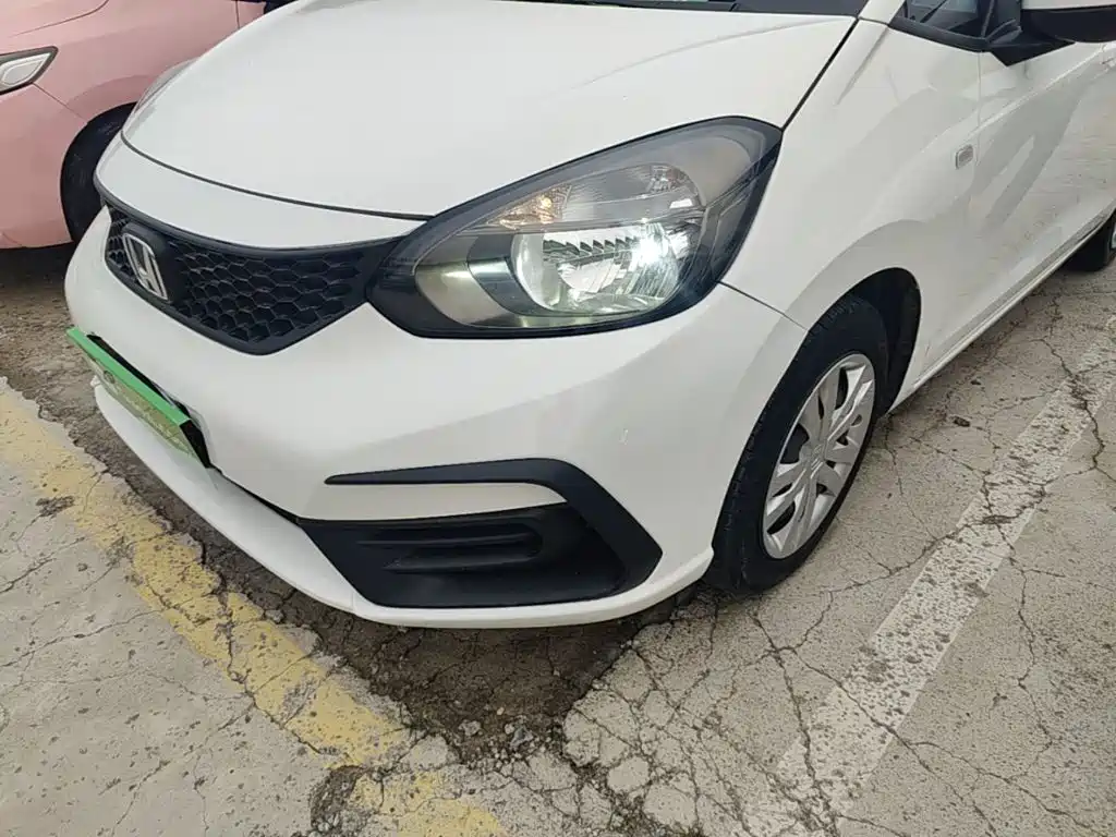 Honda Fit — фото 24