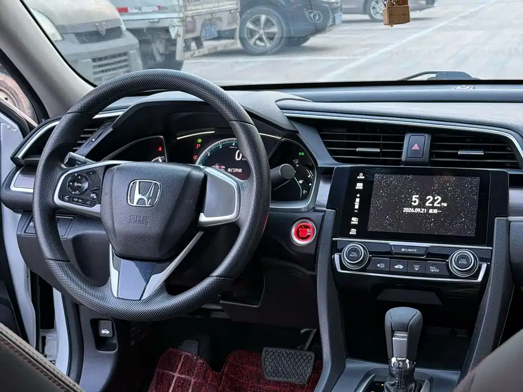 Honda Civic — фото 3
