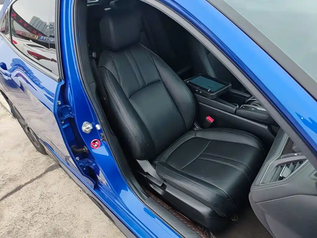 Honda Civic — фото 25